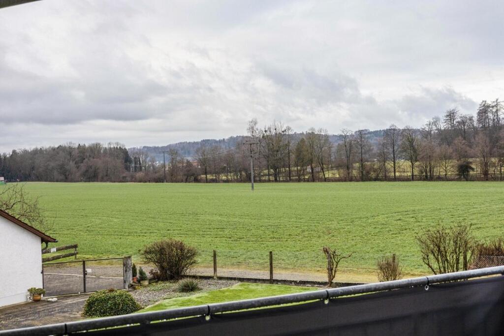 Ferienwohnung Im Gruenen, 10 Km Rv, 30 Km Bodensee, Kueche Bad Balkon Wolpertswende 외부 사진